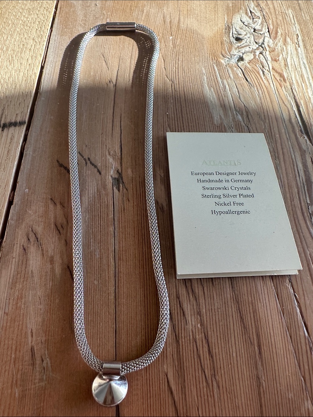 Swarovski Lt Siam Pendant by Atlantis Berlin🧜‍♀️17 inches magnetic chain clasp - Picture 2 of 10